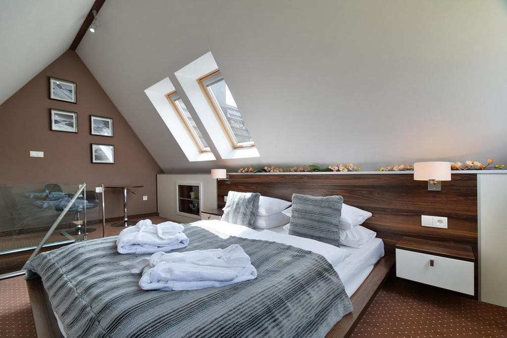 Szymoszkowa Residence Luxury Apartments 코스실리스코 외부 사진